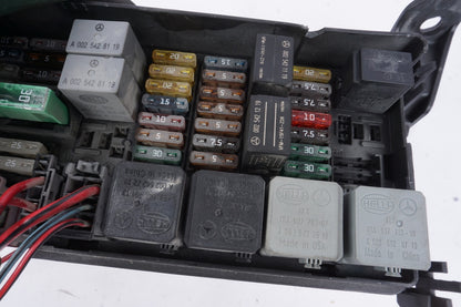 2006 2013 MERCEDES W251 R350 ML350 GL450 REAR RELAY FUSE BOX A1645451740 OEM