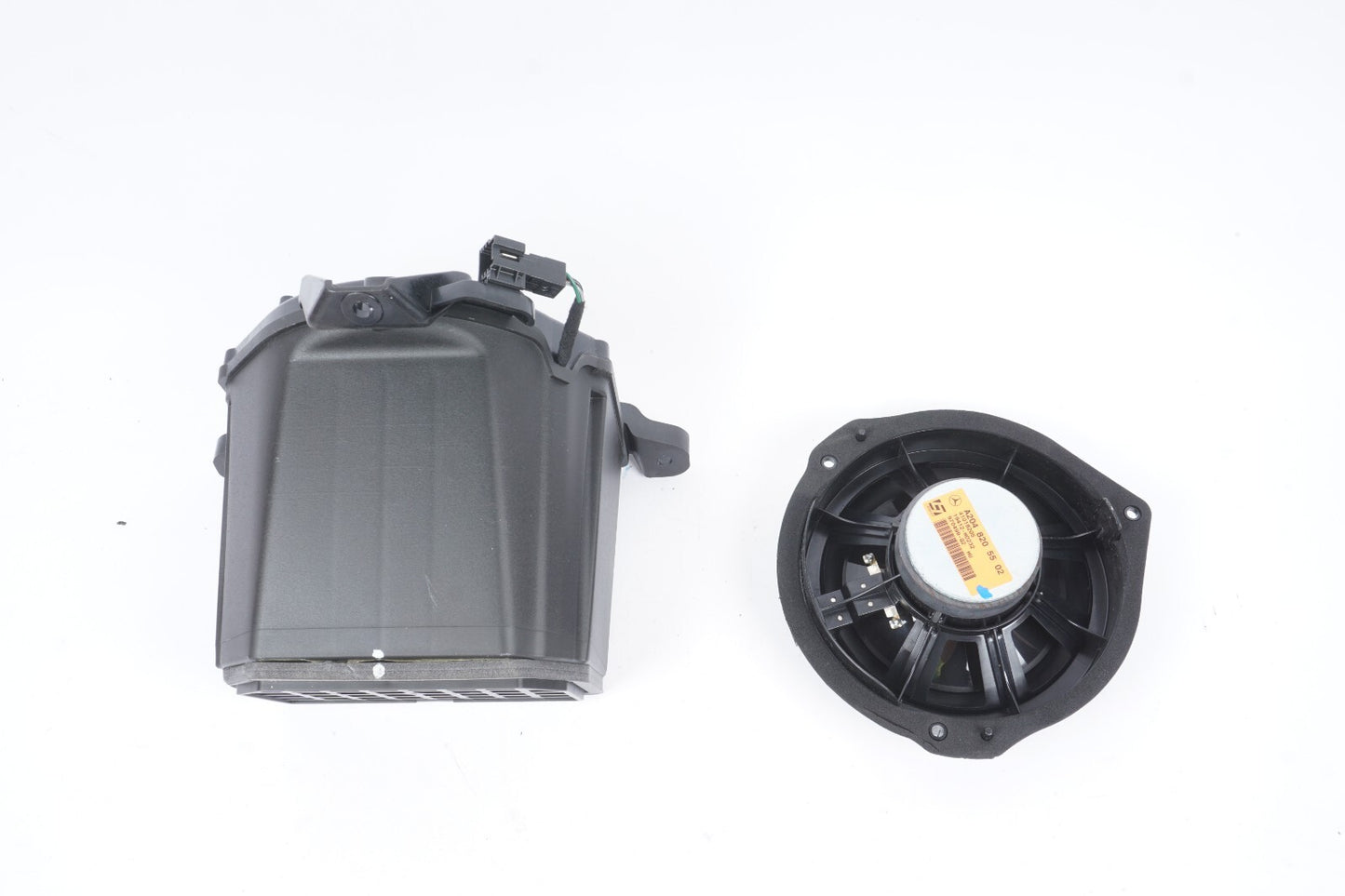 10-17 Mercedes E350 E400 E550 Convertible Logic7 Rear Subwoofer  OEM