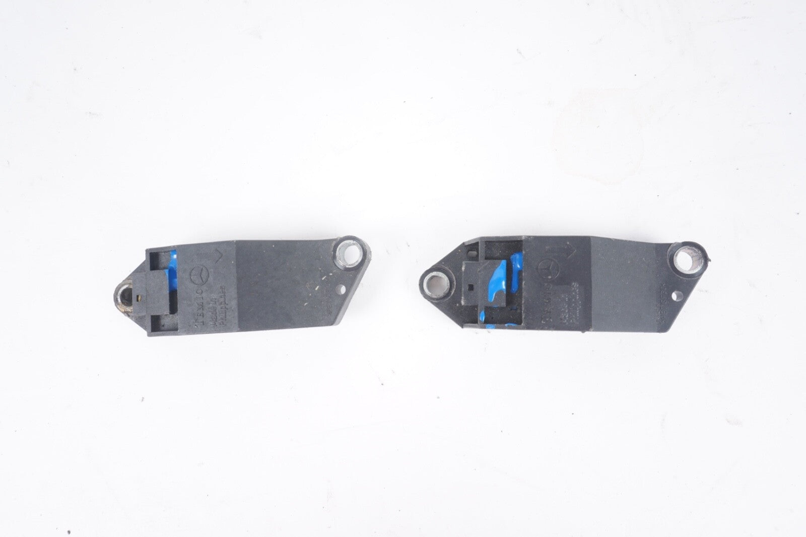 03 - 08 Mercedes R230 SL500 SL600 Sensors A0018209326 SET OF 2 OEM
