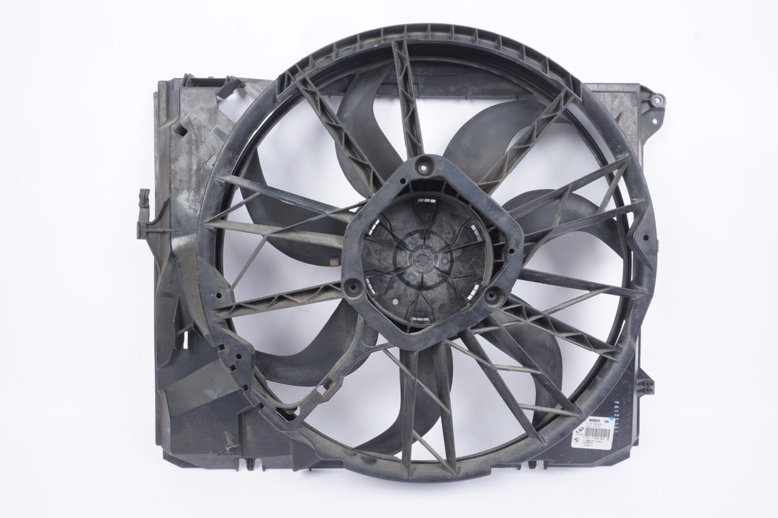 2007-2009 BMW 328I - Electric Cooling FAN Assembly 7562080 OEM - NO MOTOR