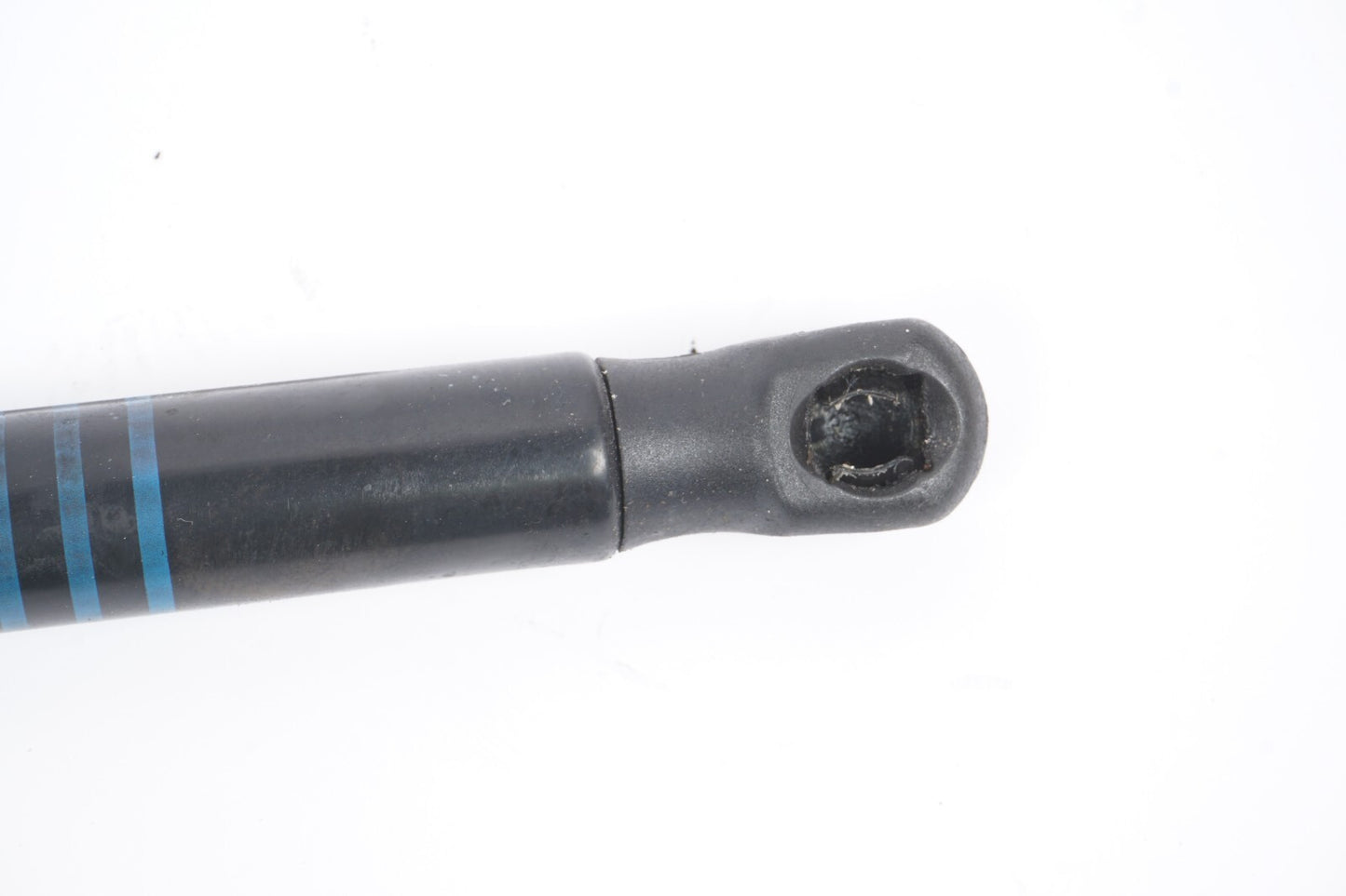 13-18 BMW 650i 640i F06 Hood Support Gas Strut 7309119 OEM