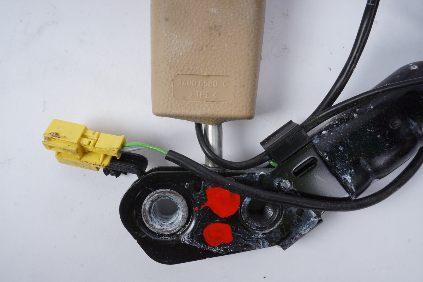 07-14 Mercedes W221 S550 CL550 Front Right Passenger Seat Belt Buckle Latch OEM