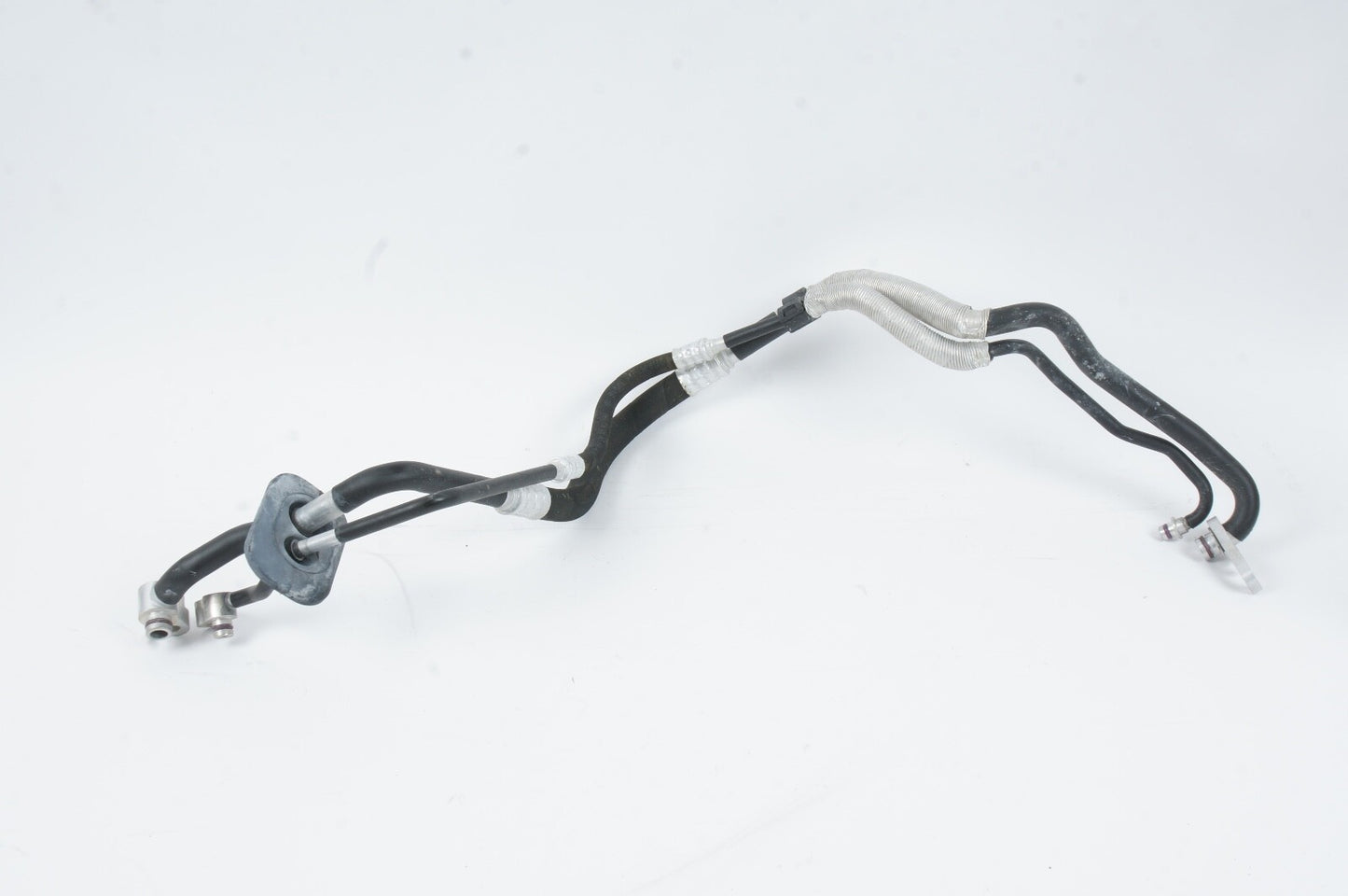 2010 - 2020 Bentley Mulsanne HVAC Heater Coolant Water Line Hose Pipe