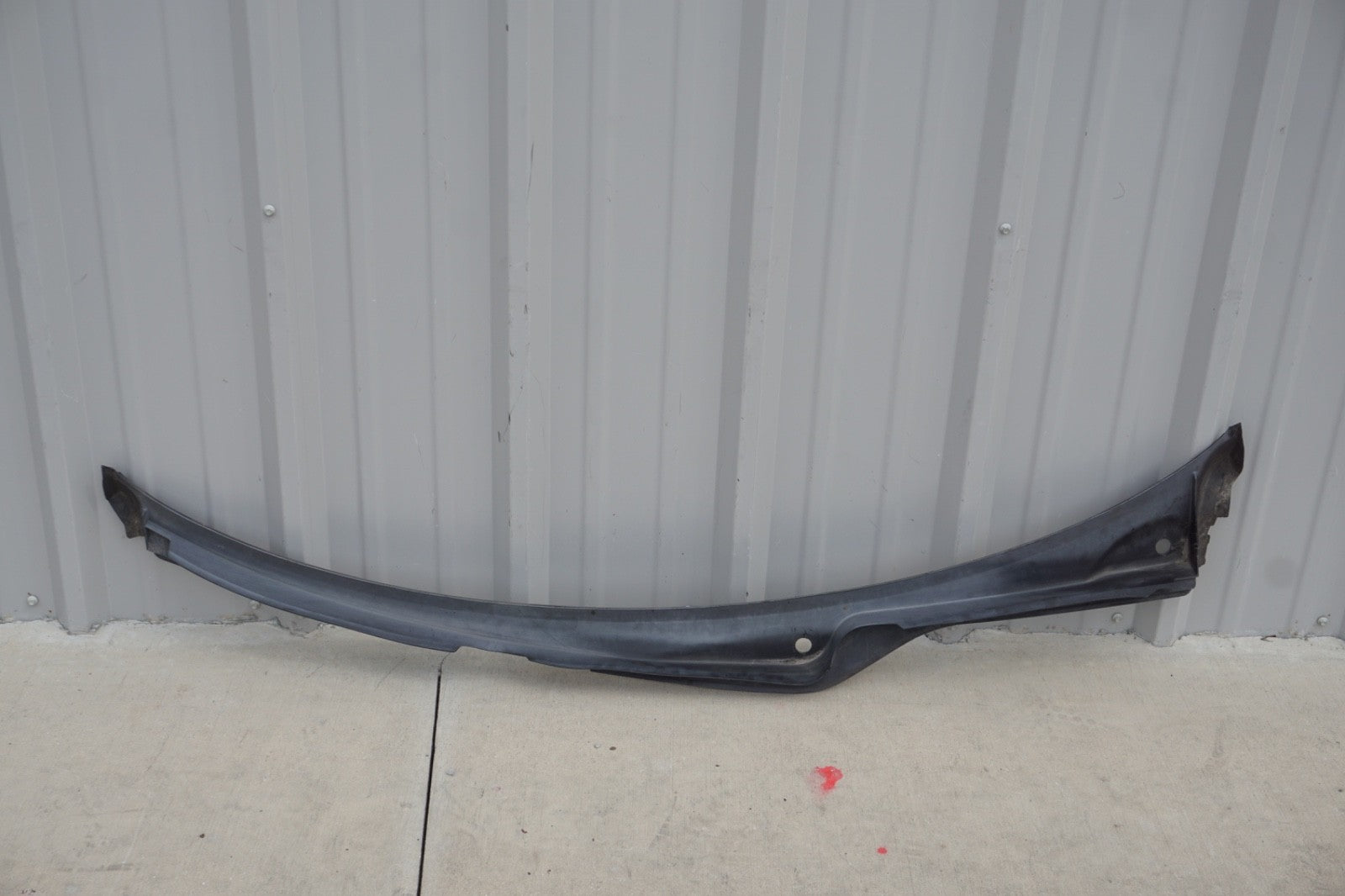 2012 - 2014 AUDI A7 FRONT WINDSHIELD COWL COVER TRIM 4G8819403 OEM