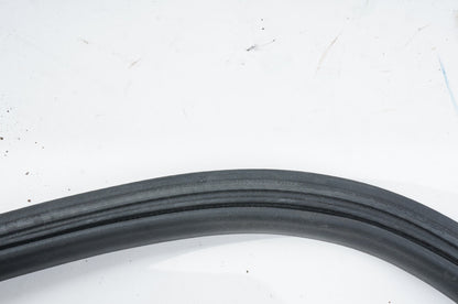 2010 - 2020 Bentley Mulsanne Rear Trunk Lid Liftgate Hatch Weather Strip Seal