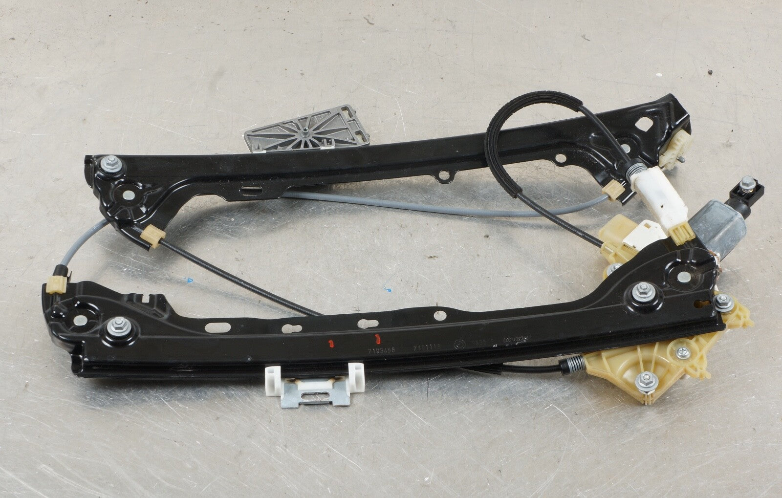 09-13 BMW E92 328I 335I  COUPE FRONT RIGHT WINDOW REGULATOR MOTOR OEM 7191118