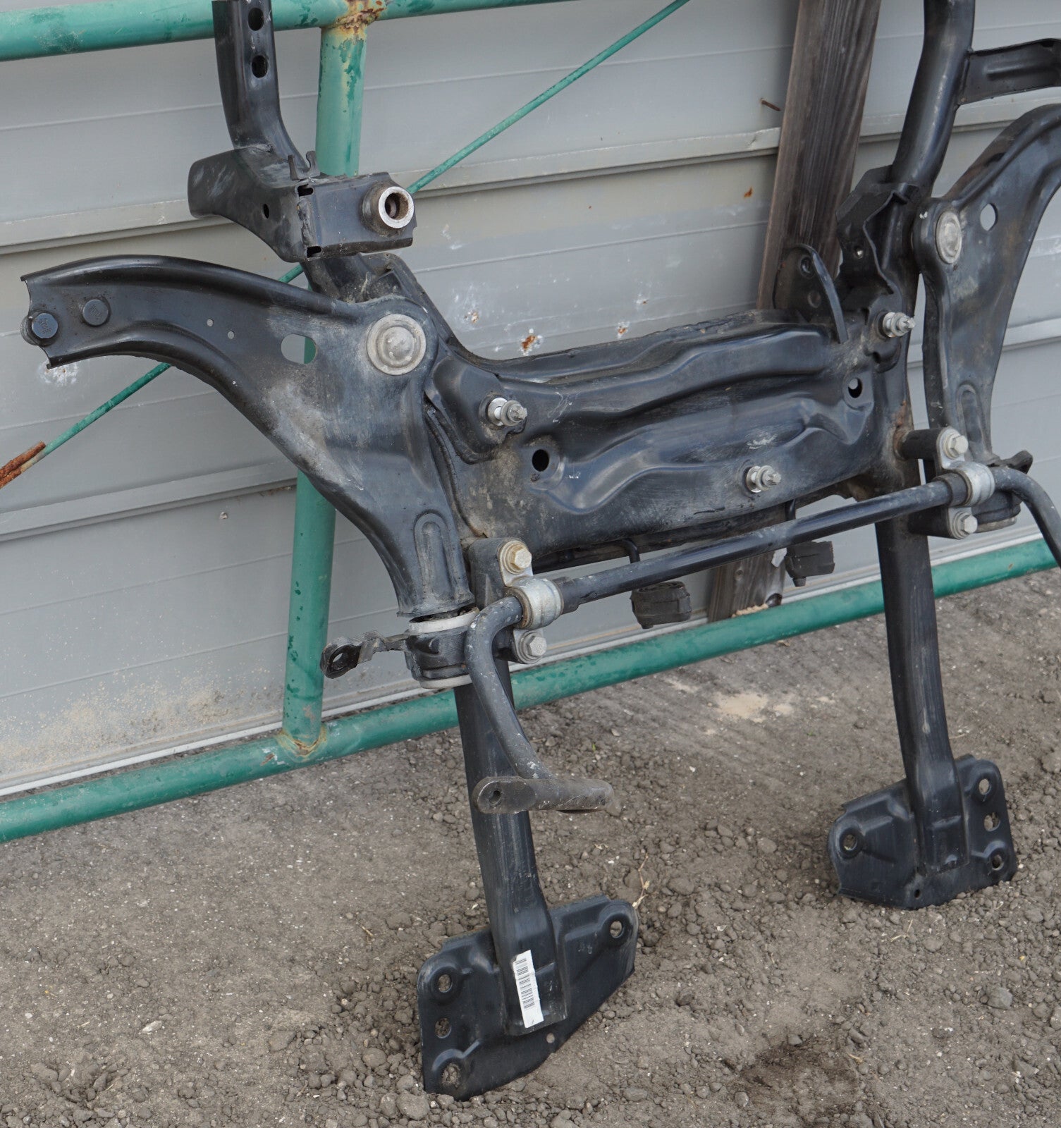 2008-2014 MINI COOPER S CLUBMAN R55 FRONT LOWER CROSSMEMBER CRADLE SUBFRAME OEM