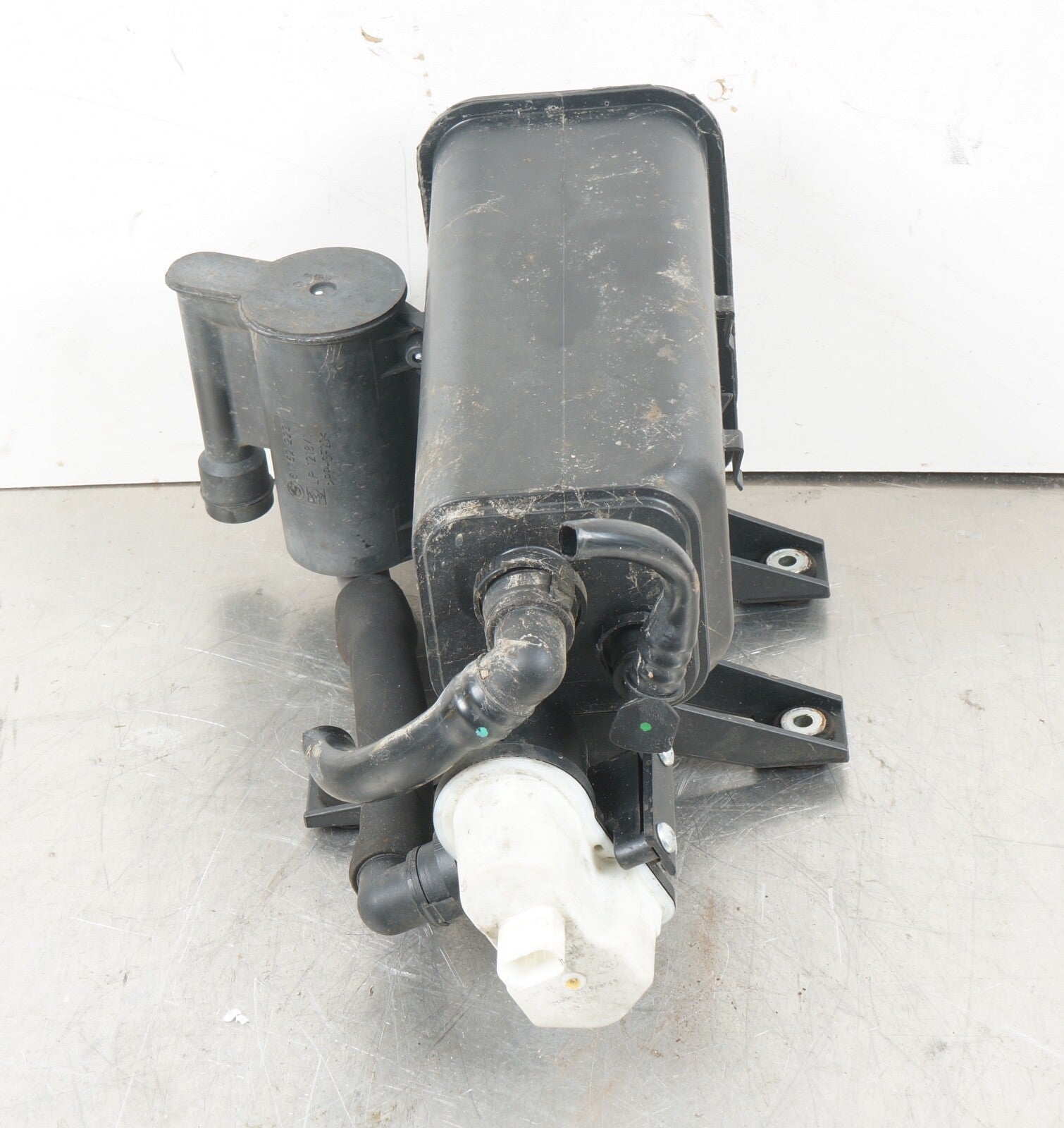 03-08 BMW E86 E85 Z4 FUEL EVAP VAPOR CHARCOAL CANISTER 6758019 OEM