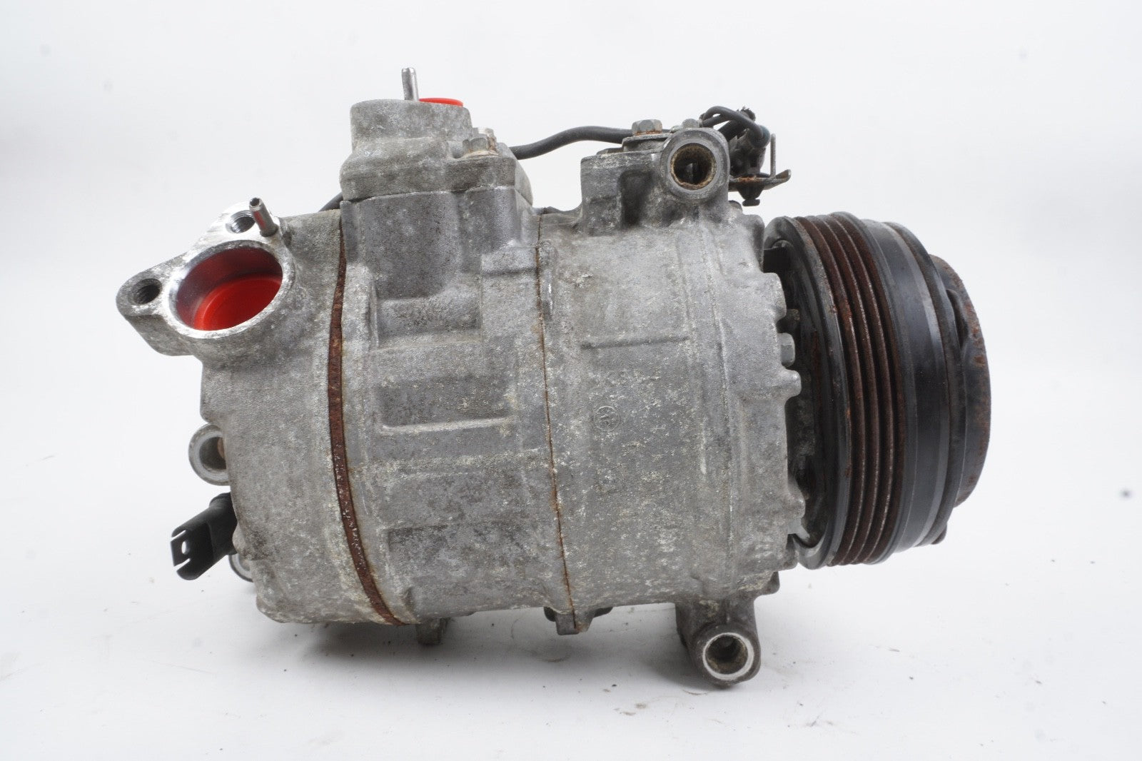 09-18 BMW F02 F10 F12 E70 550i 650i 750i X5 Engine AC Compressor 9154072 OEM