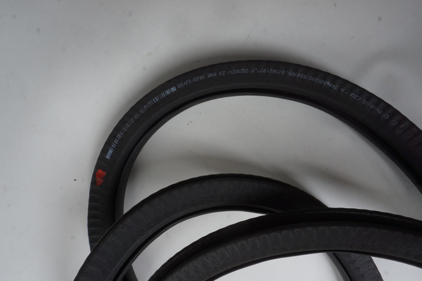 2022 - 2025 Mercedes Benz EQB350 EQB300 EQB250 Front Left Door Seal Weather