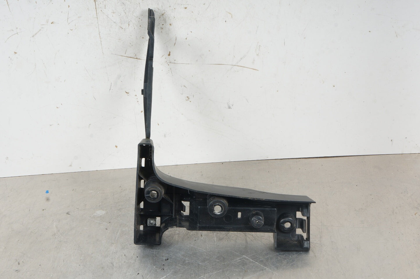 07-13 BMW E70 X5 REAR RIGHT LEFT DRIVER SIDE BUMPER MOUNT BRACKET OEM