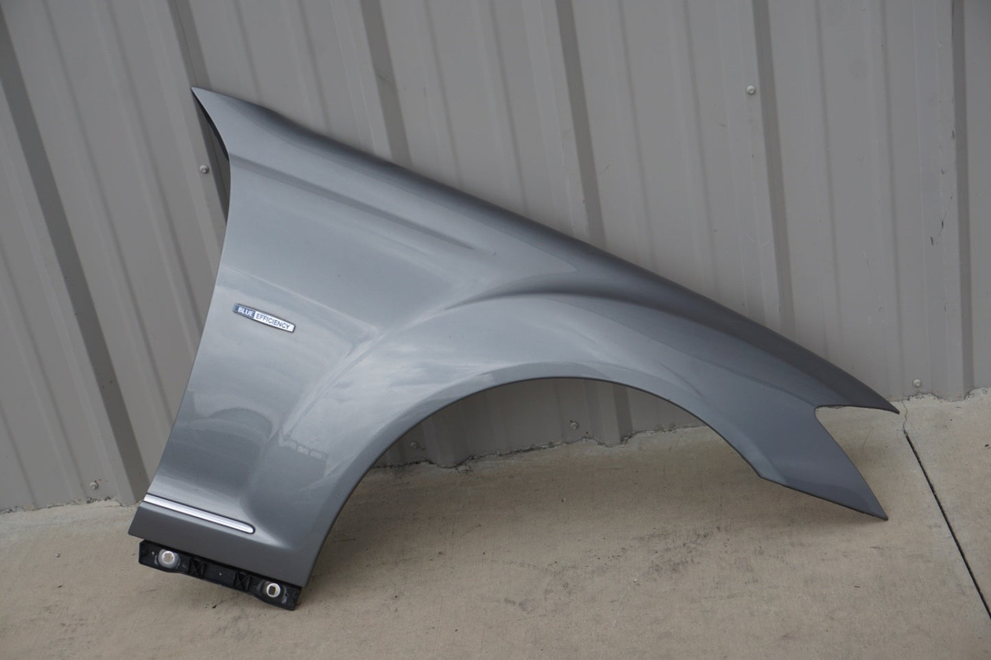 2007 - 2013 MERCEDES-BENZ W221 S63 S600 S550 FENDER RIGHT PASSENGER SIDE OEM