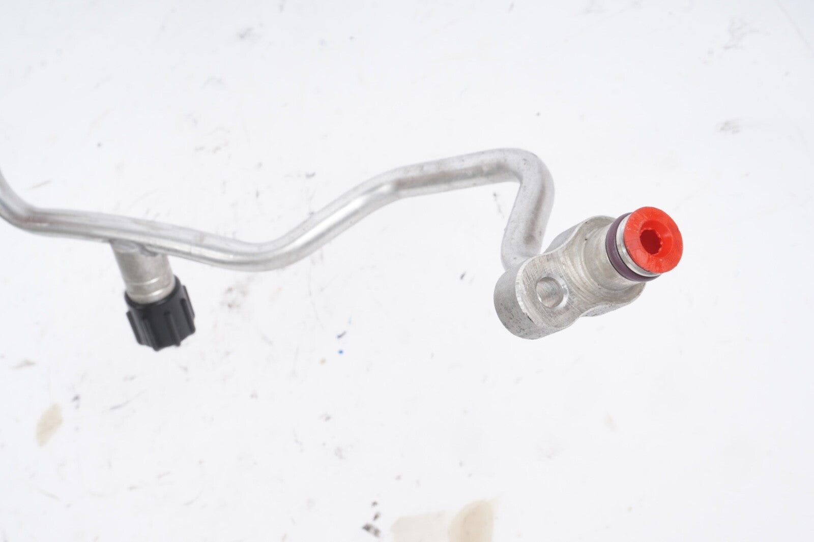 2013 2014 Mercedes W207 E350 A/C AC Air Condenser Pressure Line 2078304015 OEM