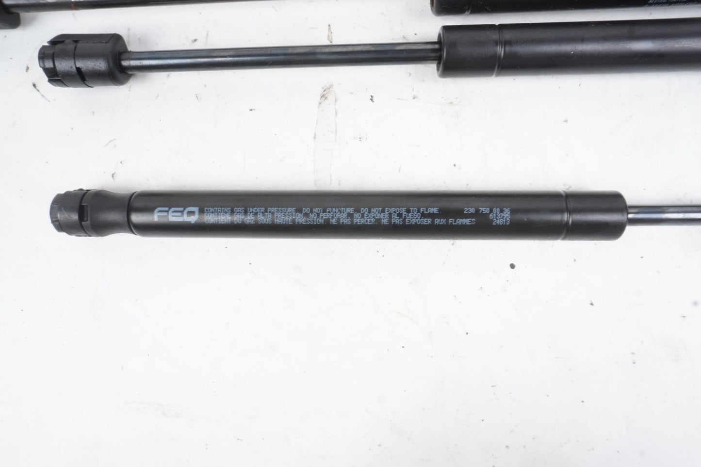 03 -  12 Mercedes R230 SL500 Rear Right and Left Side Trunk Lift Shock Strut OEM