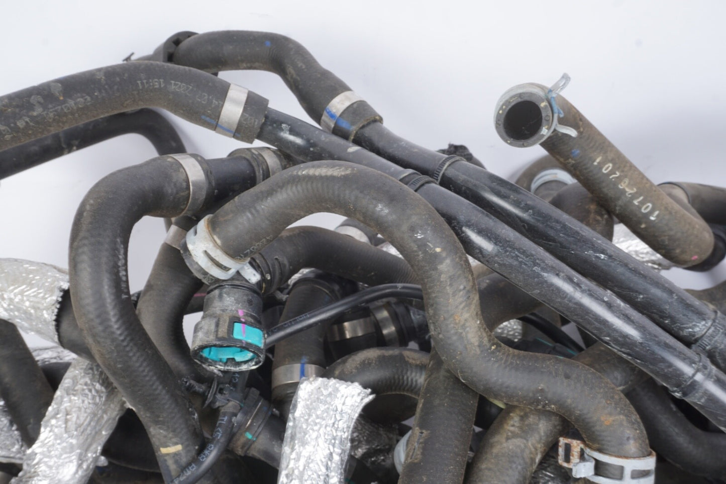 2021 - 2023 POLESTAR 2 COOLANT COOLING WATER HOSE TUBE PIPE OEM SET