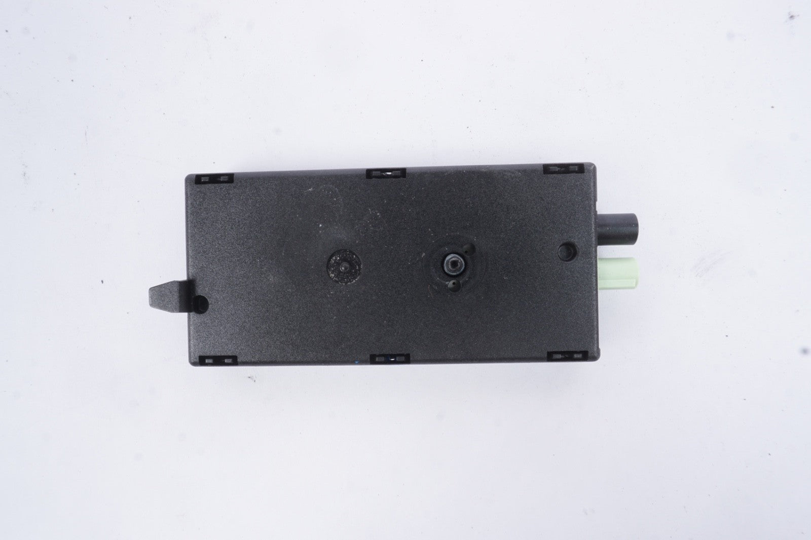 2018 - 2023 BMW X2 F39 RADIO AUDIO ANTENNA AMPLIFIER MODULE UNIT OEM 2622359