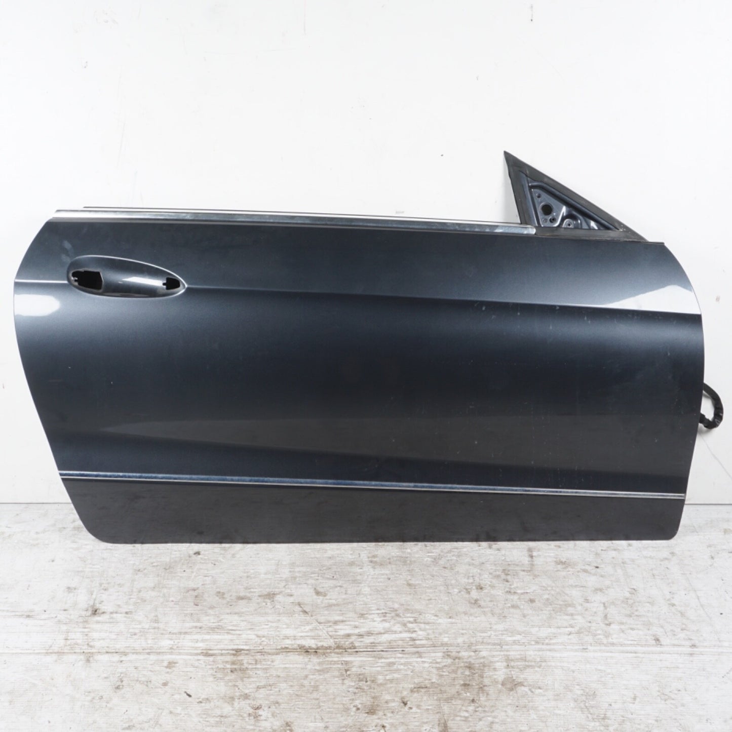 11-17 Mercedes W207 E350 E550 Coupe Convertible Right Side Door Shell OEM