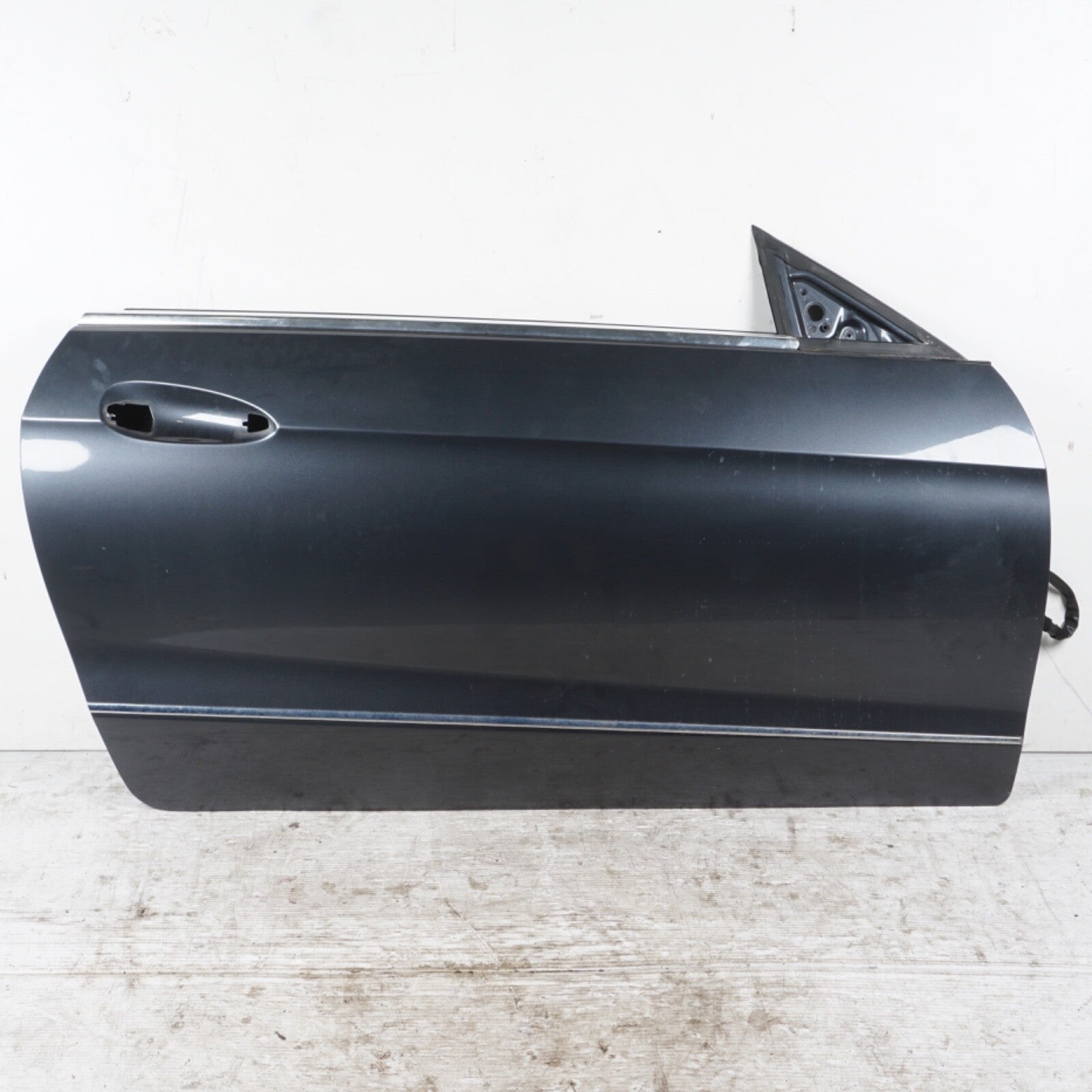 11-17 Mercedes W207 E350 E550 Coupe Convertible Right Side Door Shell OEM