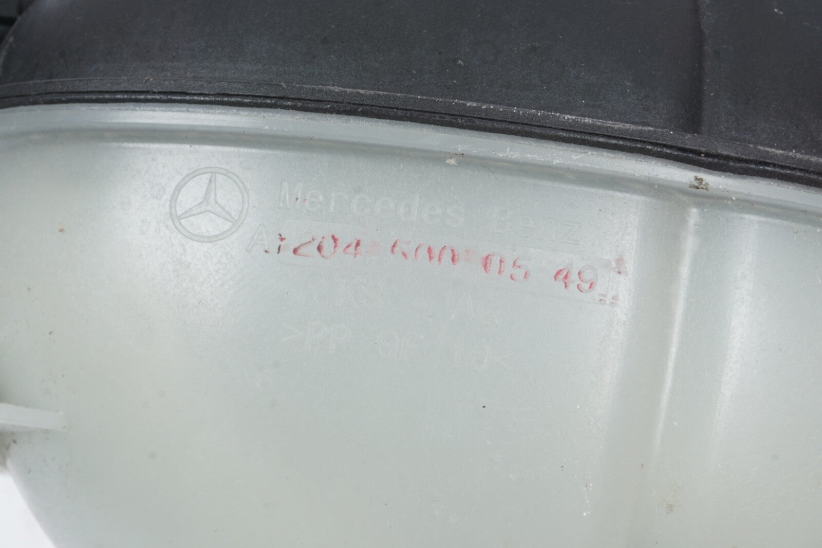 08-18 Mercedes W207 E350 C300 Coolant Reservoir Overflow Expansion Tank OEM