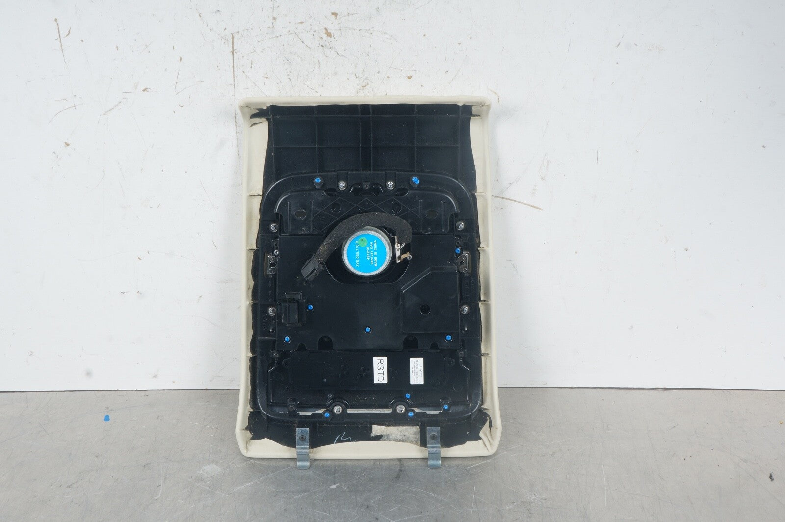 2010 - 2020 Bentley Mulsanne Rear Roof Dome Light Map Light Blue Color