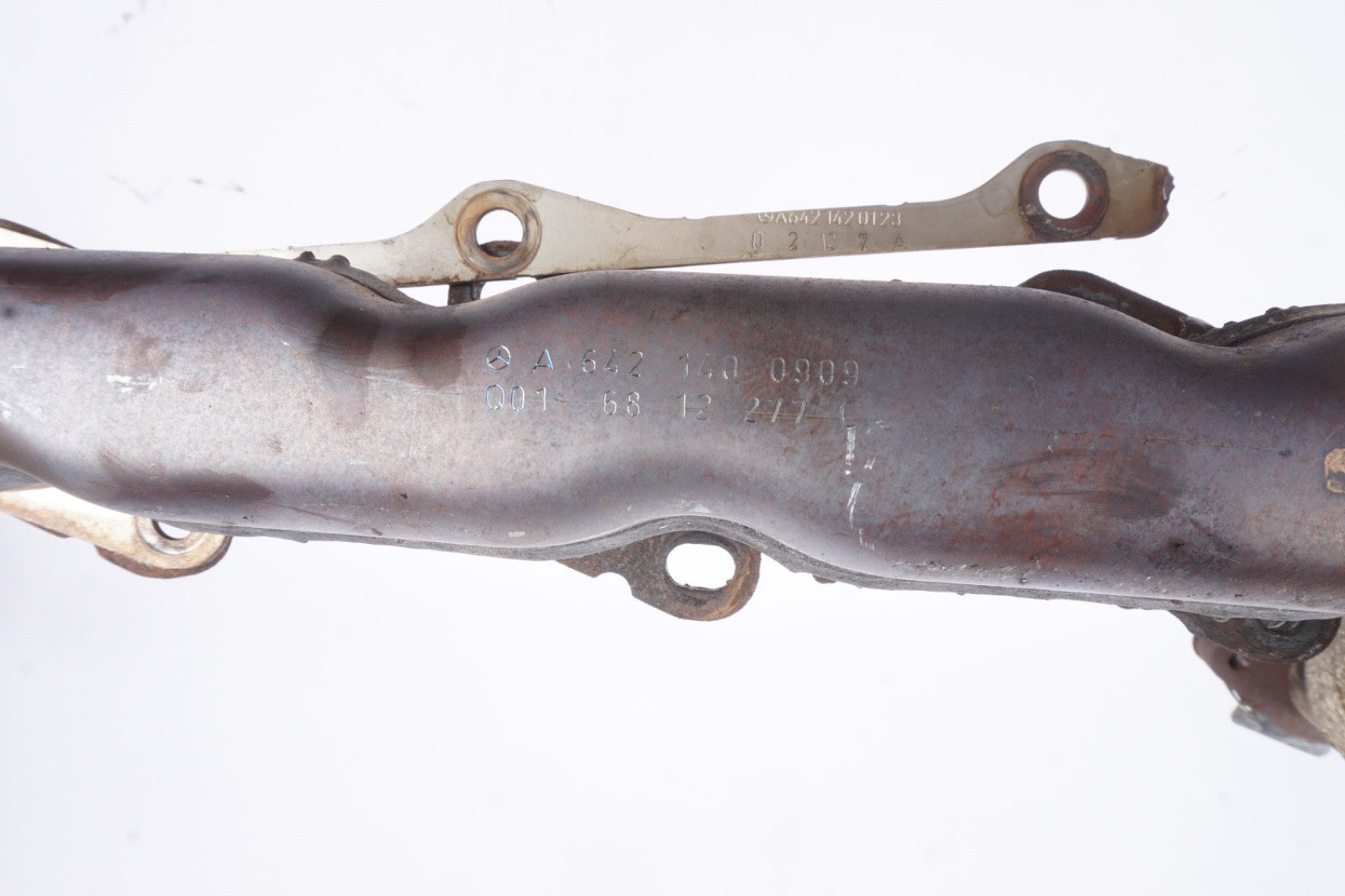 Mercedes W221 S350 E350 ML350 Left Side Bluetec Diesel Engine Exhaust Manifold