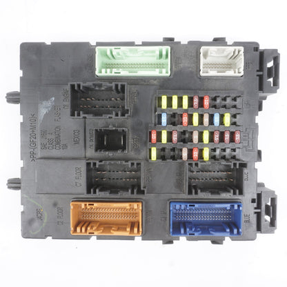 2015 - 2018 Ford Focus Power Distribution Supply Module Fuse Box OEM