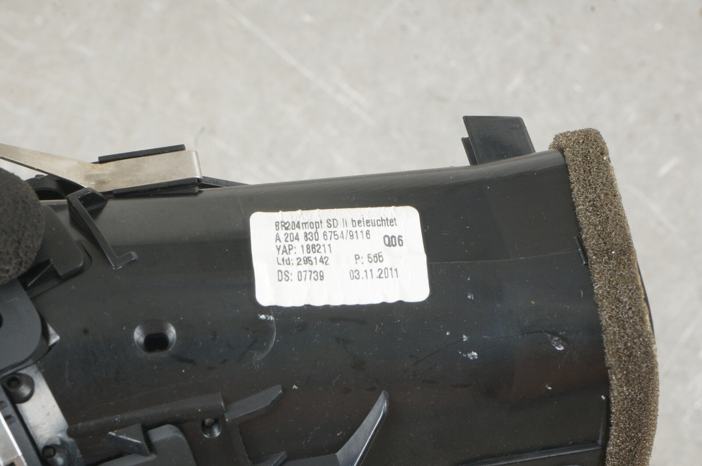 Mercedes W204 C350 C250 C300 Dash AC A/C Air Vent Grill Left Side OEM 12 13 14