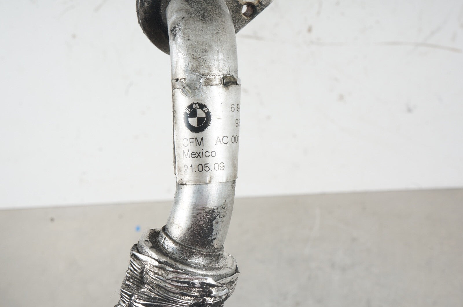 2007-2010 BMW X5 E70 3.0L AC CONDITIONER COMPRESSOR SUCTION PIPE LINE OEM