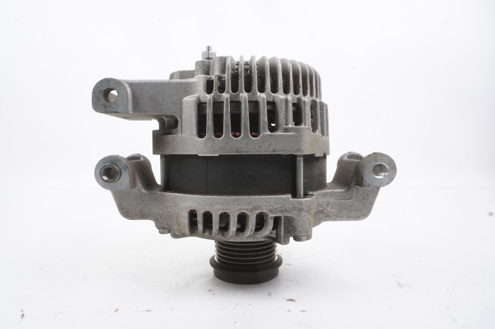 2015-2021 Jeep Renegade 2.4l Alternator OEM