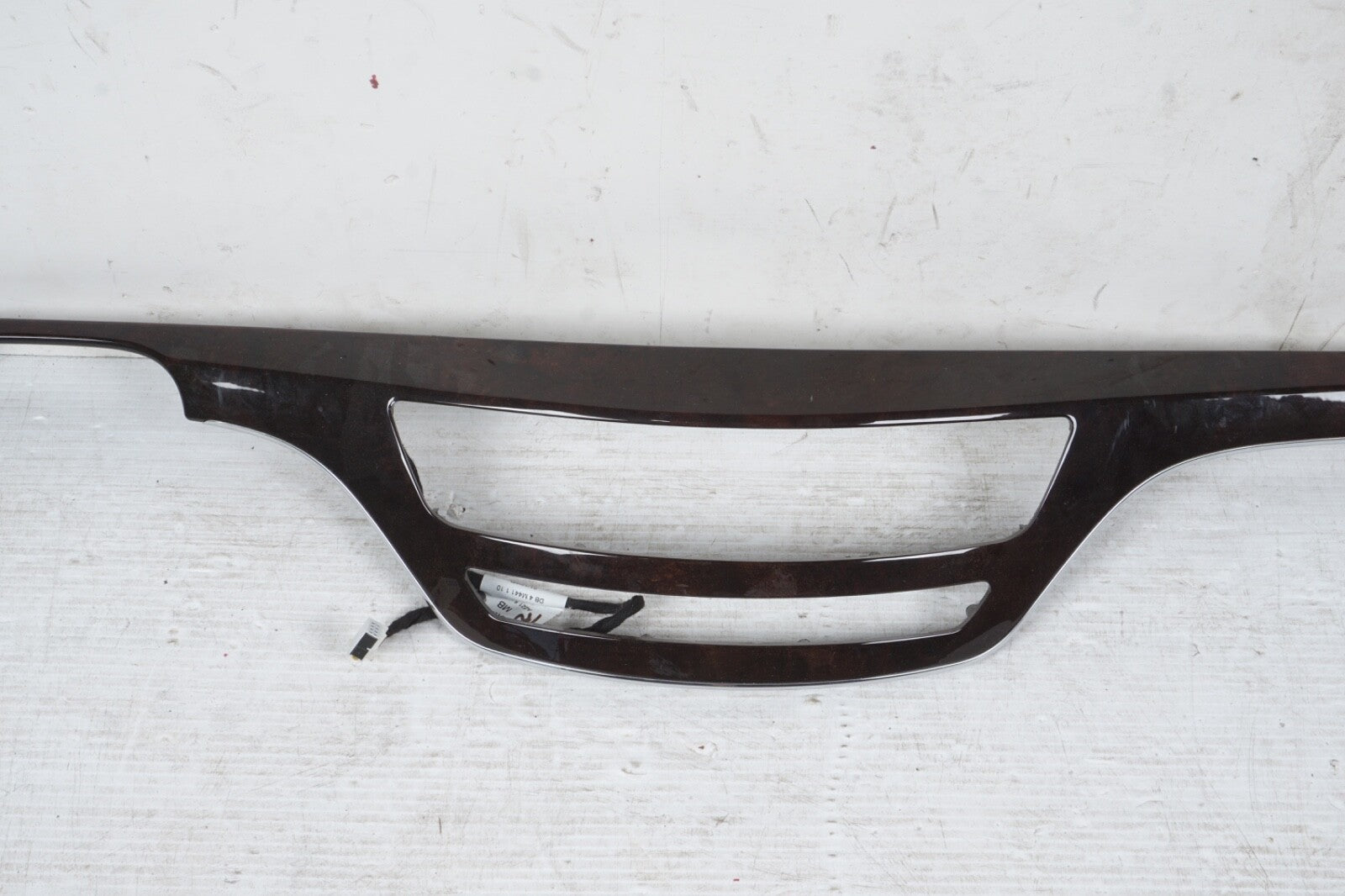 10-13 Mercedes W221 S400 S550 Dashboard Center Trim Molding 2216807871 OEM