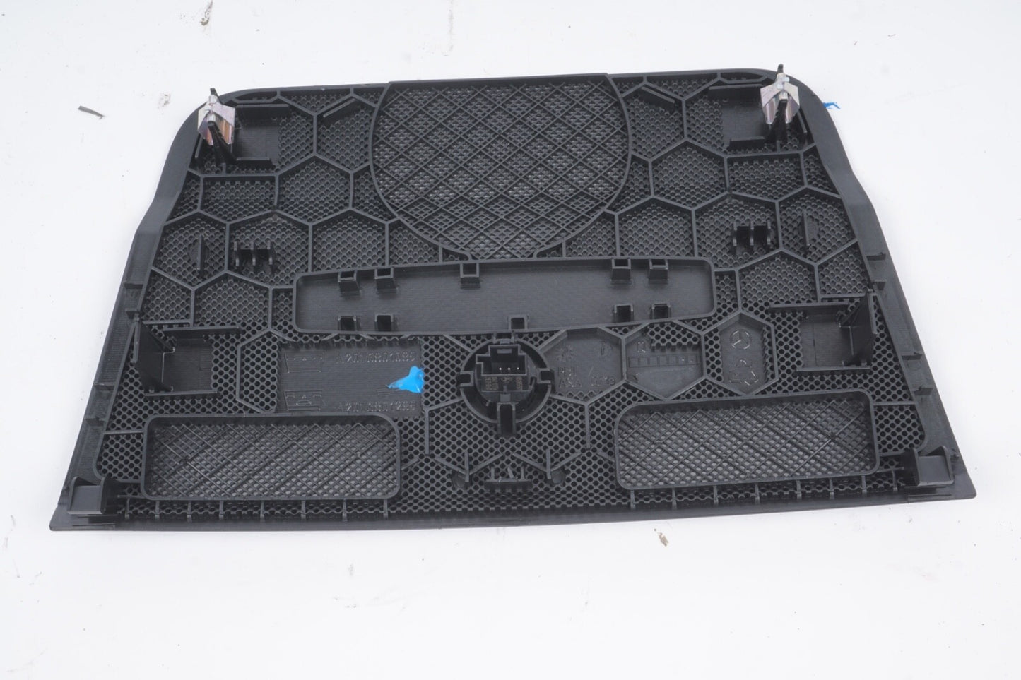 2013 Mercedes E350 Convertibe Front Center Dash Dashboard Panel Speaker Cover