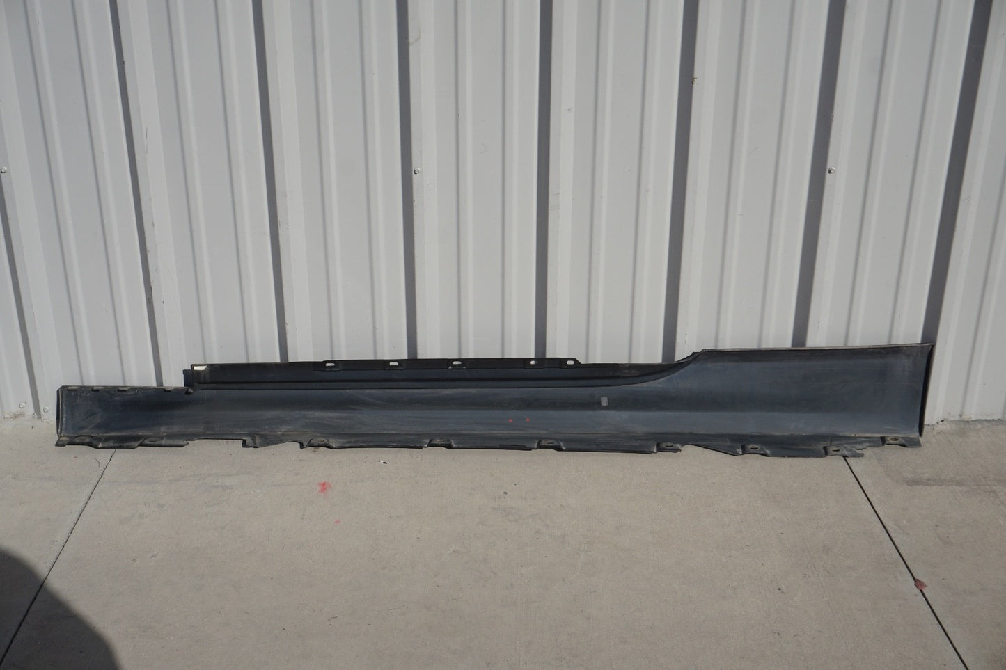 2012 - 2018 BMW 650I 640i RIGHT SIDE ROCKER PANEL MOLDING BLACK
