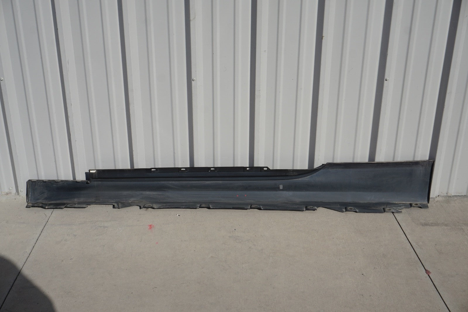 2012 - 2018 BMW 650I 640i RIGHT SIDE ROCKER PANEL MOLDING BLACK