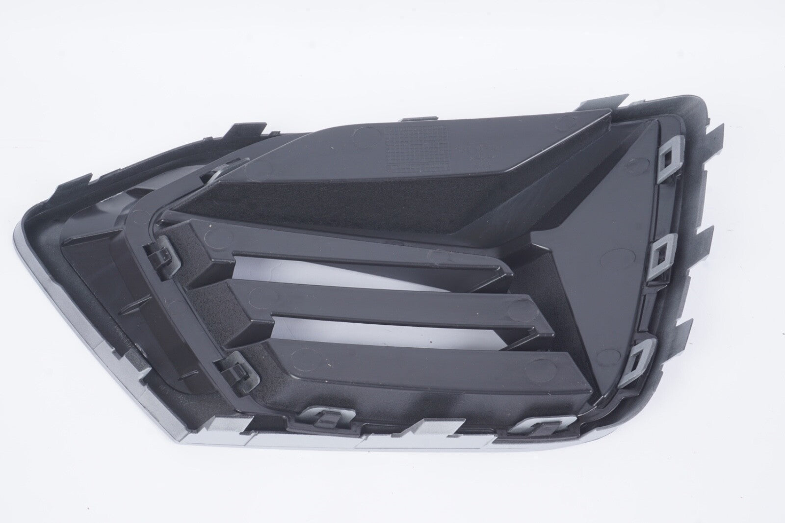 For 2019 Q3 Front Bumper Side Grille Bezel Cover Trim Left Side