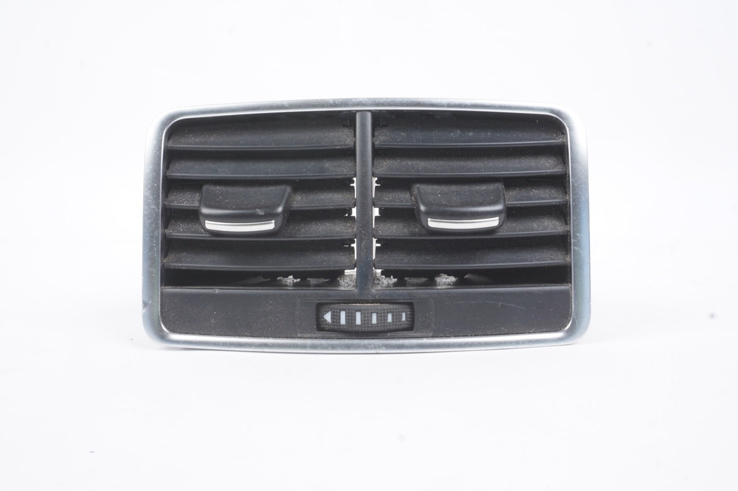 2005 - 2011 Audi A6 S6 Rear Center Air Vent Console AC Blower Grill OEM