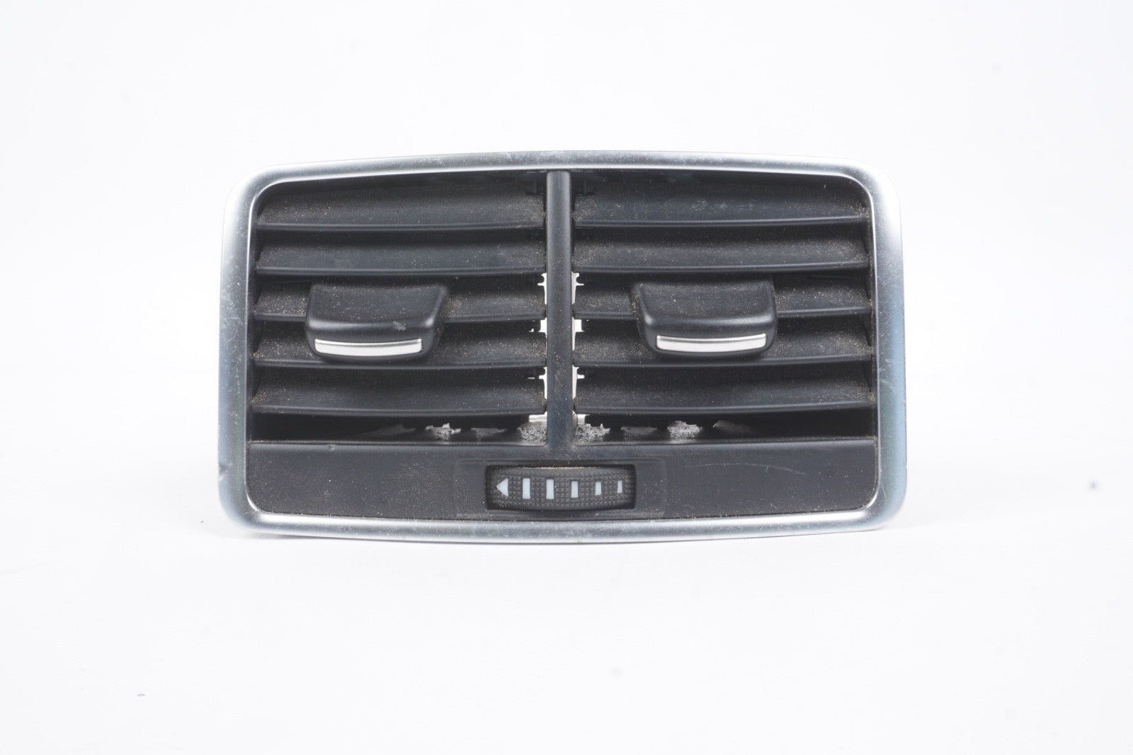 2005 - 2011 Audi A6 S6 Rear Center Air Vent Console AC Blower Grill OEM