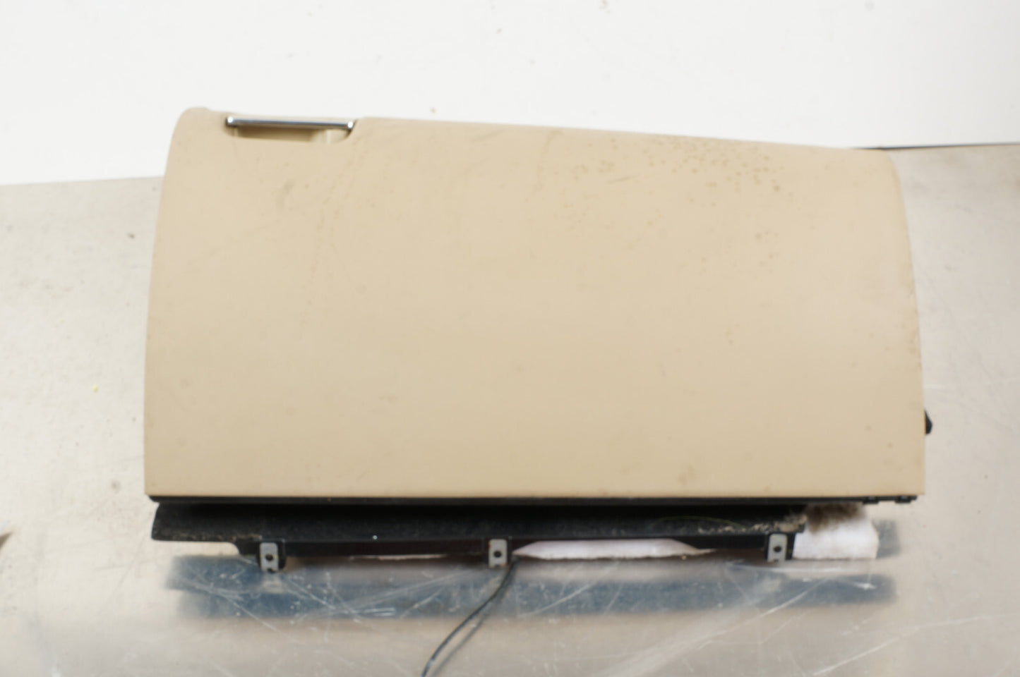06-11 Mercedes ML350 ML500 DASH BLOVE BOX 1646890608 OEM