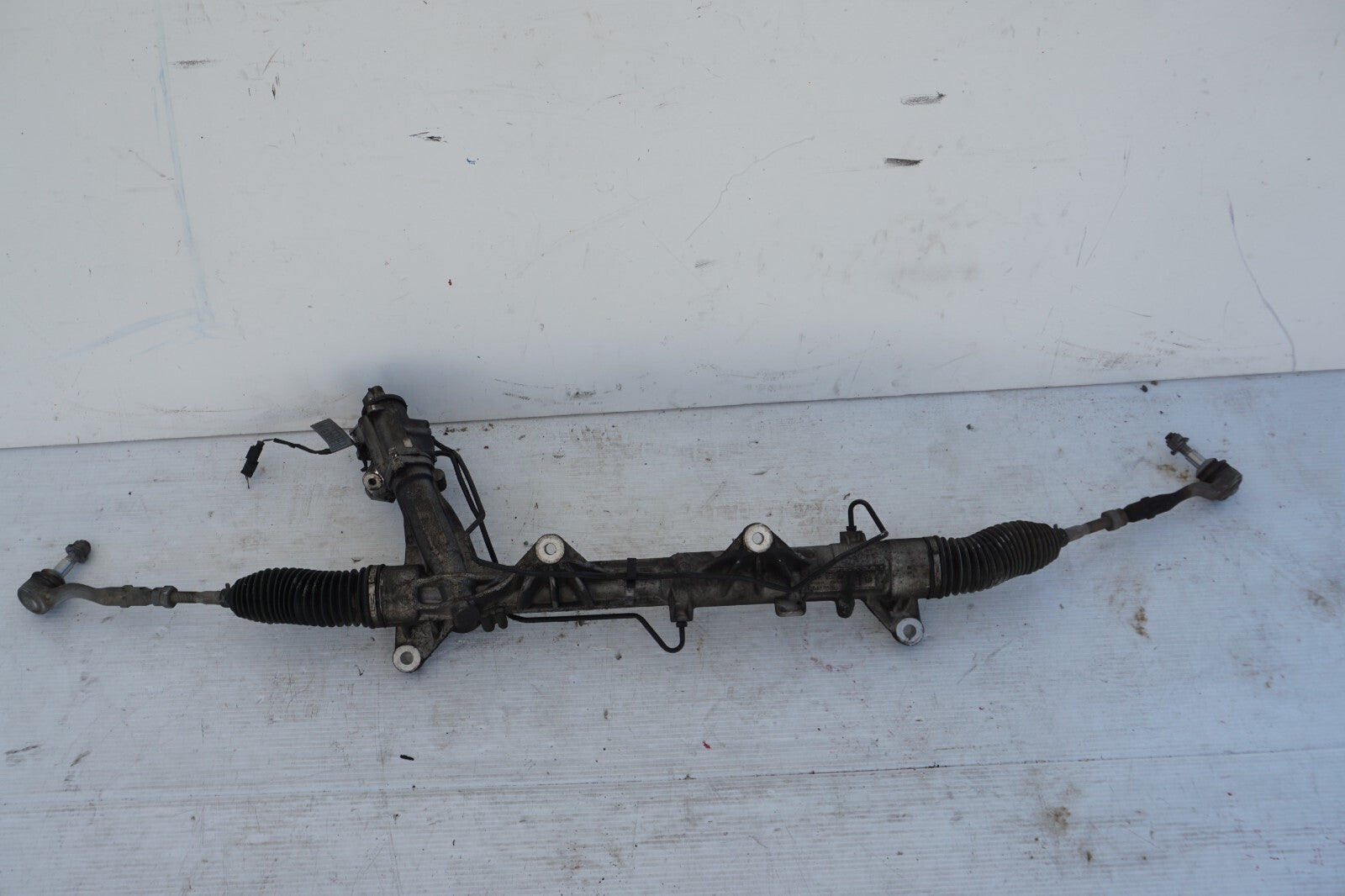 2011-2013 BMW 550I GT F07 N63 4.4L POWER STEERING RACK OEM