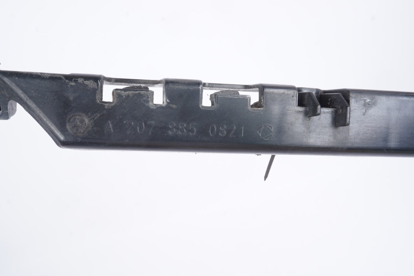 10-13 Mercedes W207 E350 E550 Rear Bumper Bracket Left & Right OEM