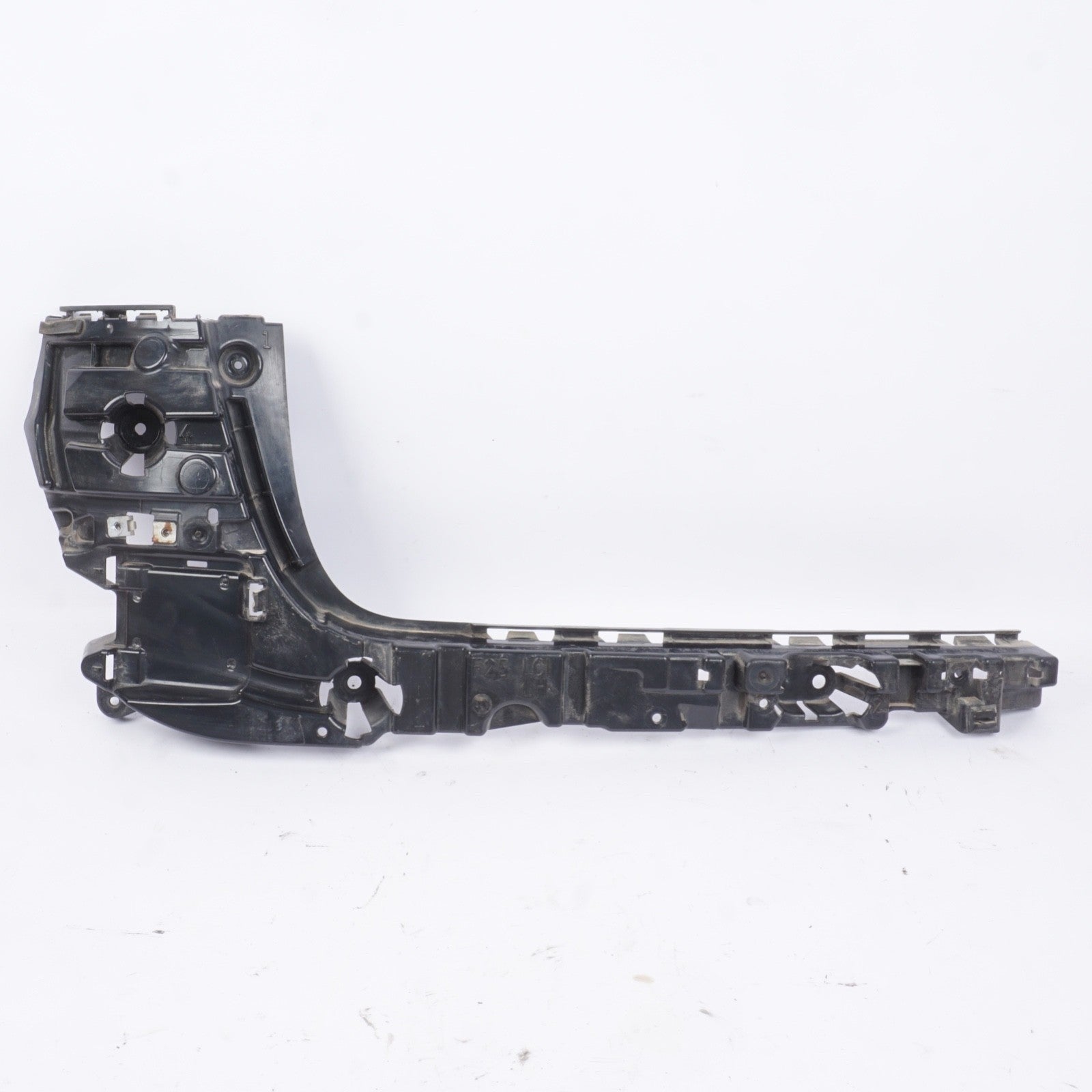 2011 - 2017 BMW X3 F25 REAR LEFT DRIVER CENTER BUMPER MOUNT BRACKET 7338757 OEM
