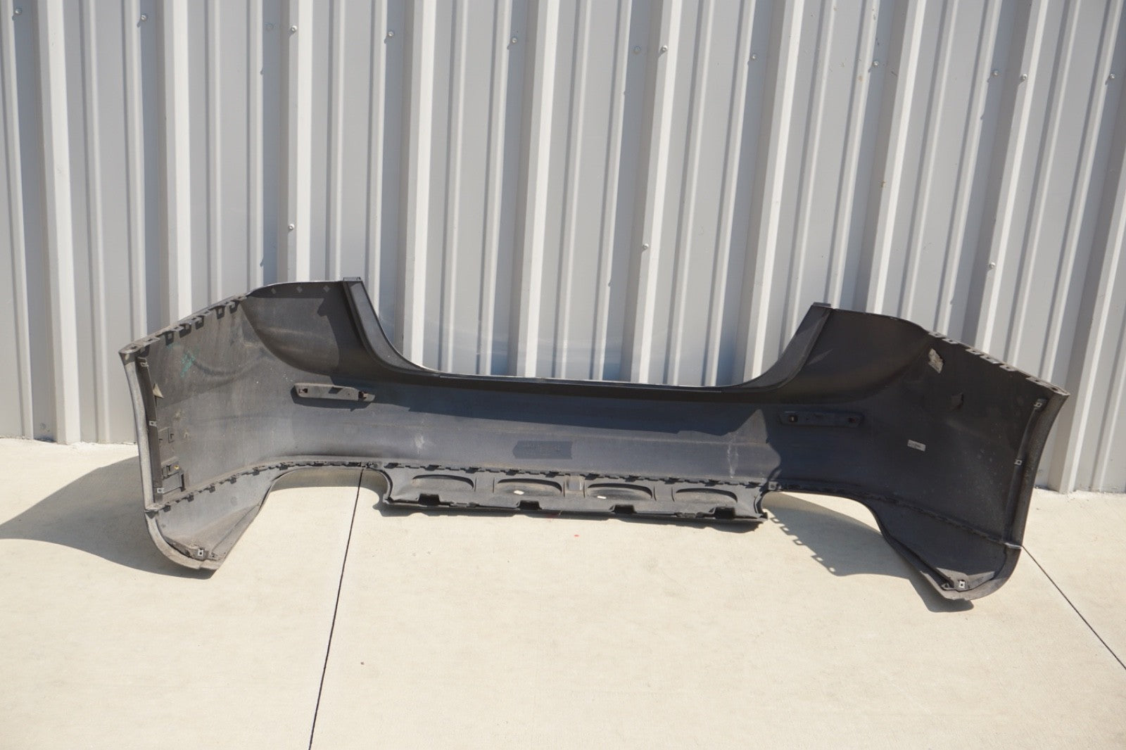 2014 - 2024 MASERATI GHIBLI REAR BUMPER COVER