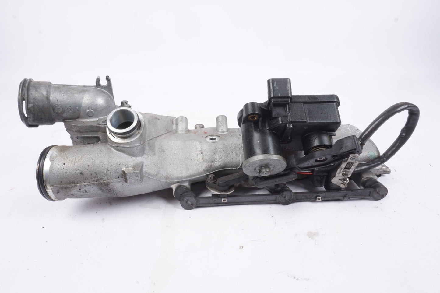 2011 - 2013 MERCEDES GL450 DIESEL INTAKE MANIFOLD ASSEMBLY OEM