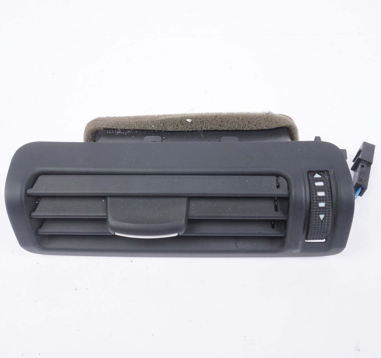 2011-2018 AUDI A8L QUATTRO LEFT SIDE B PILLAR UPPER PANEL AIR VENT GRILLE OEM