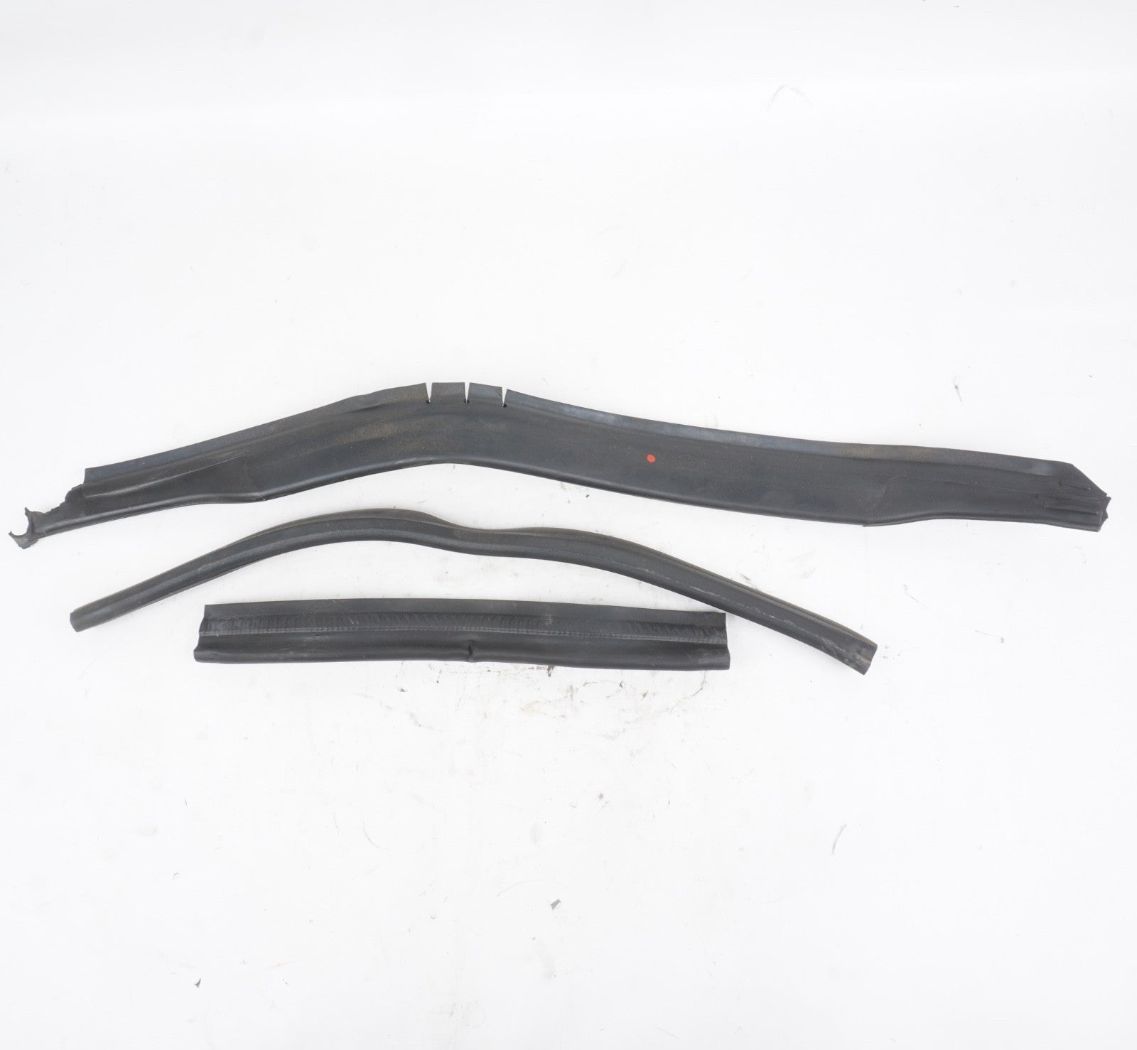 08-14 MERCEDES BENZ C300 C250 HOOD UNDERSIDE WEATHER STRIP SEALS SET OF 3 OEM