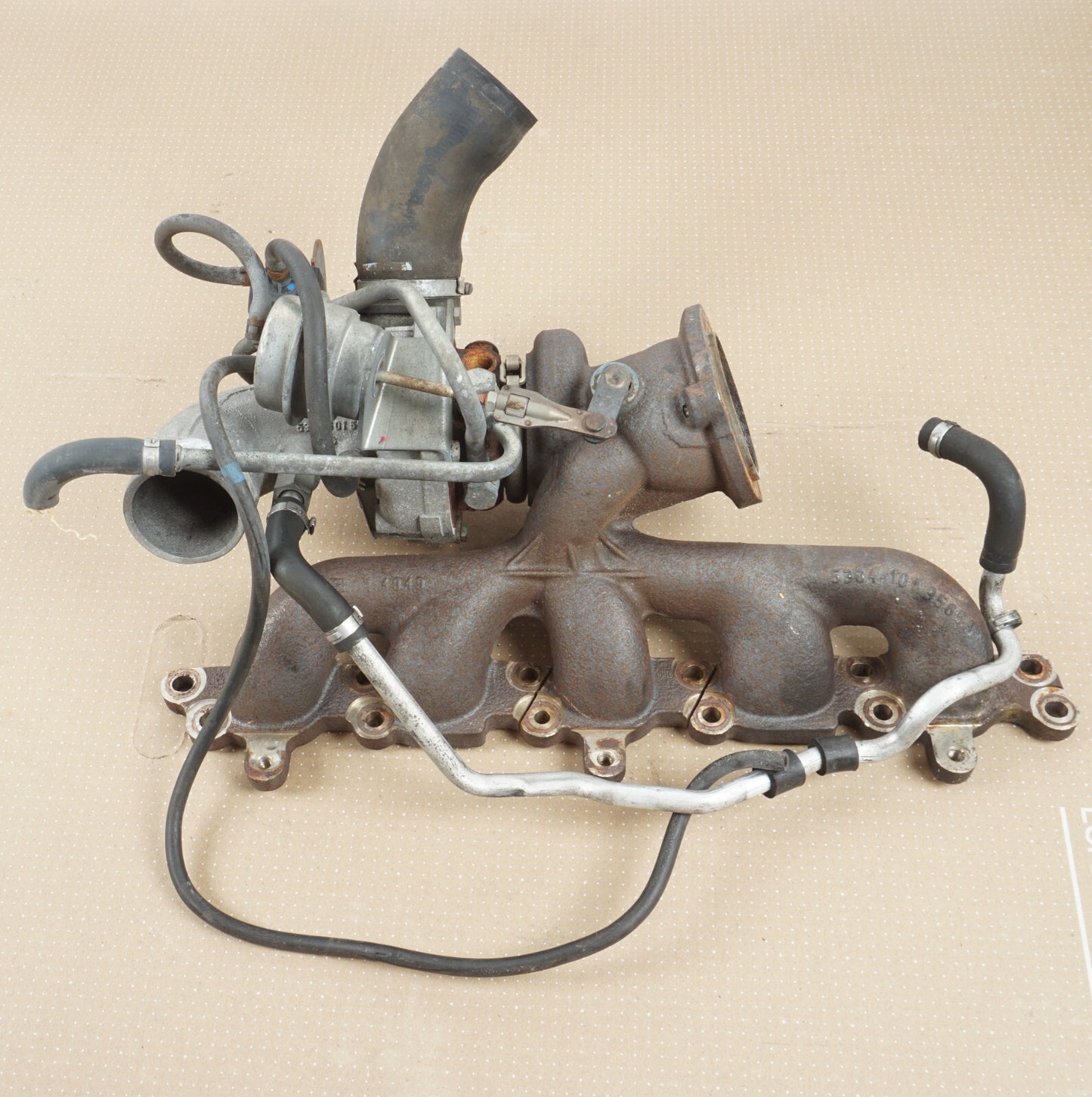 2006-2010 VOLVO C70 TURBOCHARGER W/ EXHAUST MANIFOLD OEM