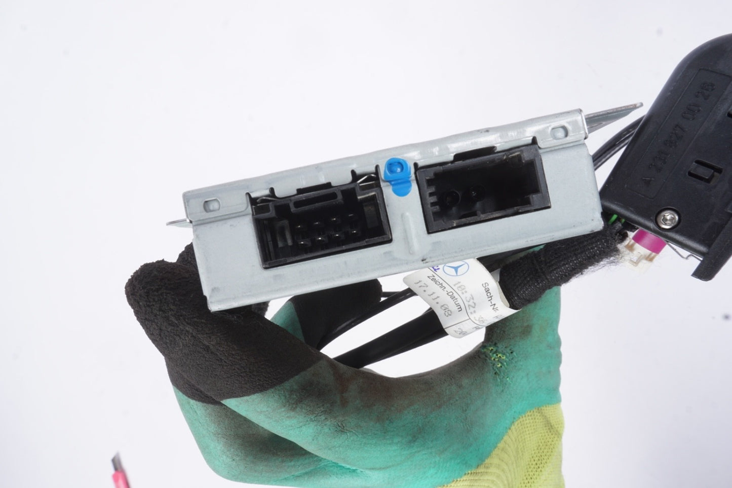 2006-2011 Mercedes Benz ML350 Communication Interface Module And Wires  OEM 