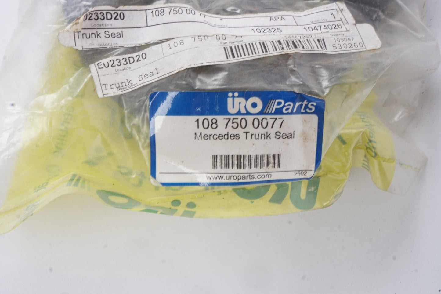 W108 W109 S SE SEL Trunk / Tailgate Seal New