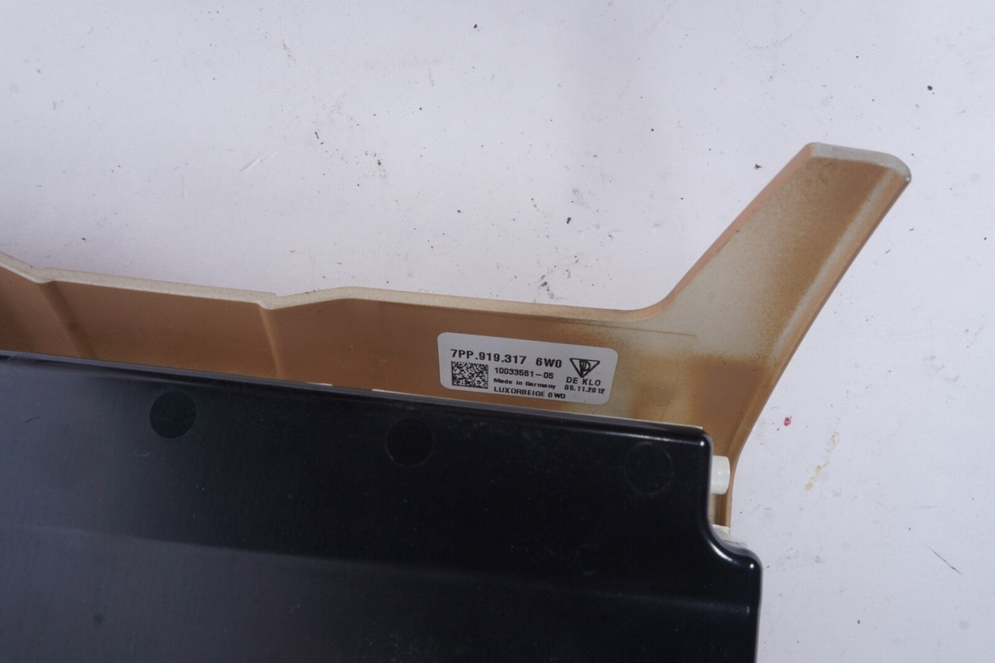 2011 - 2018 PORSCHE CAYENNE FRONT ROOF CONSOLE DOME MAP LIGHT LAMP 7PP959728