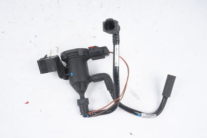 11-18 Mercedes W216 CL550 CLS550 S550 Fuel System Purge Valve 0014760532 OEM