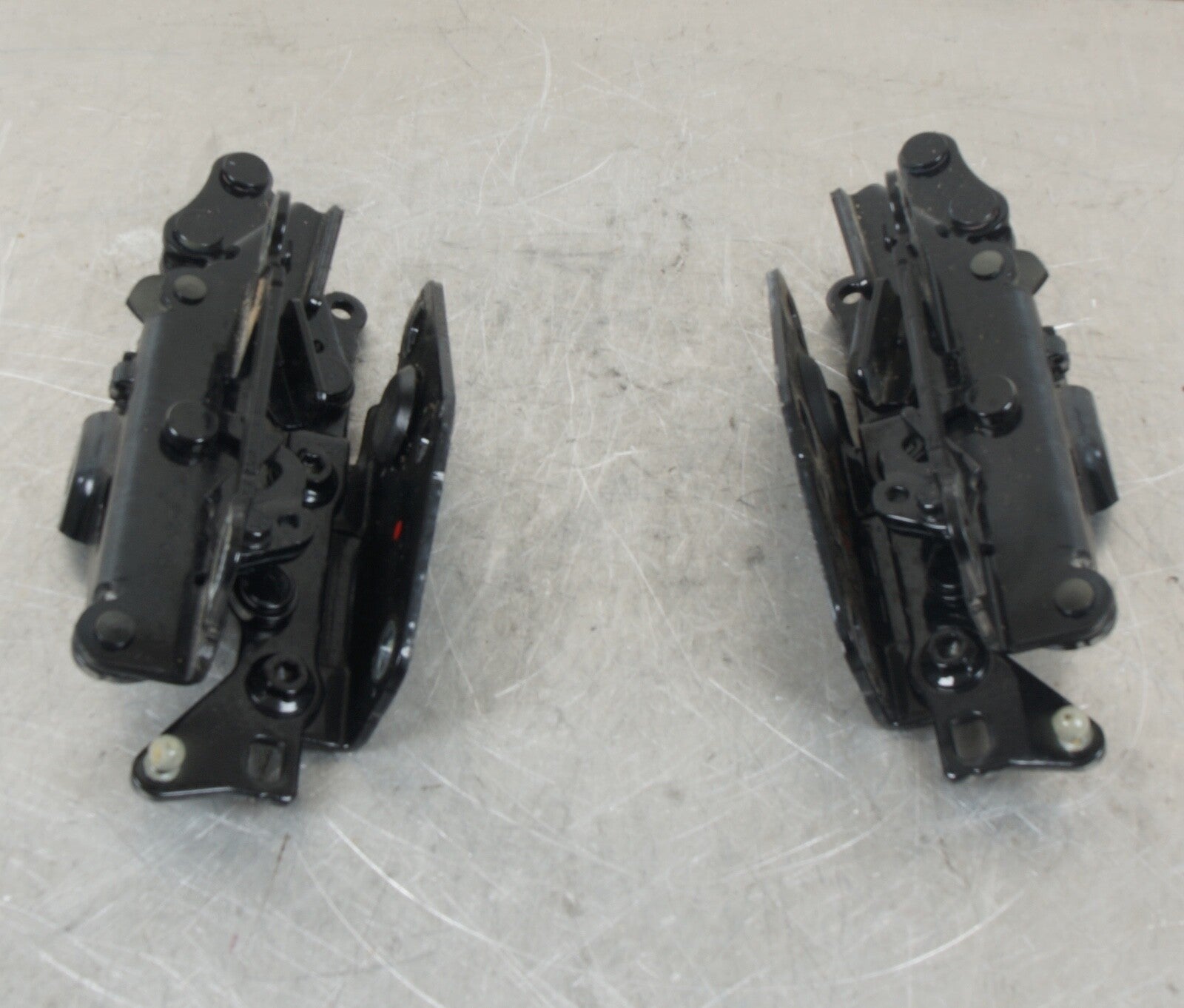 2013-2020 MERCEDES SL CLASS R231 - FRONT HOOD LEFT & RIGHT HINGES PAIR BLACK OEM